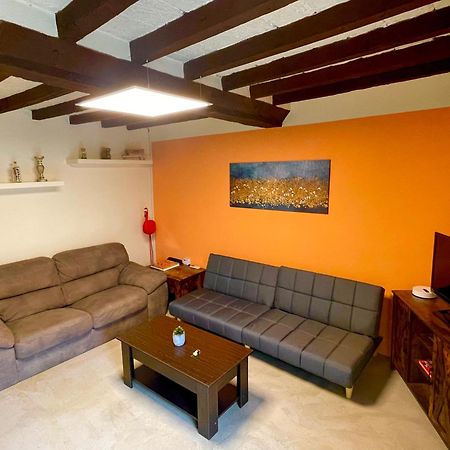 Ferienwohnung Attic In The Old Town Modena Exterior foto